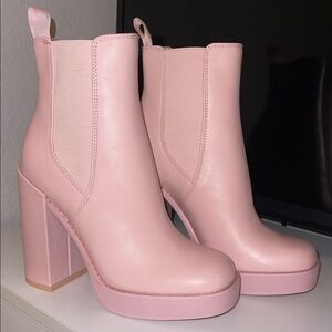 Steve Madden Light Pink Heeled Boots
Sold on another platform.